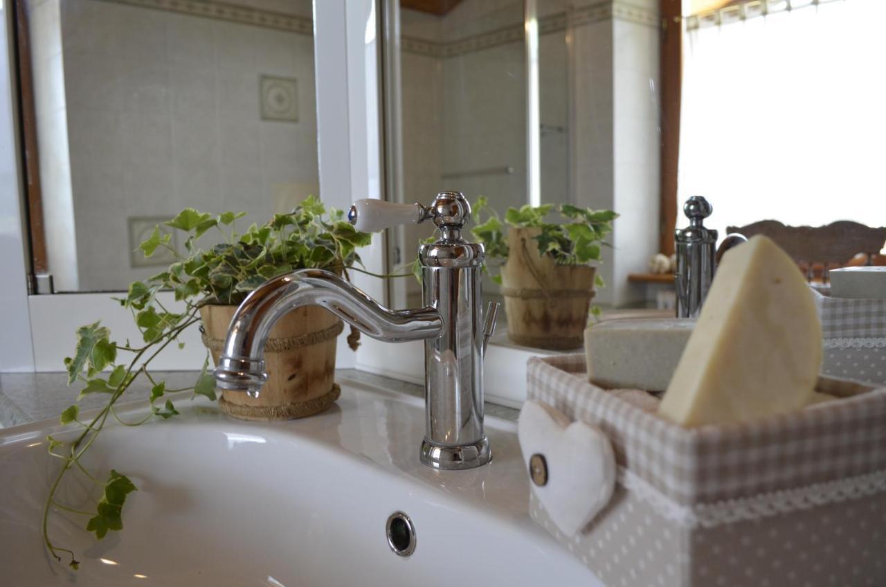 Bed and Breakfast Ca Ulivi Ала Екстер'єр фото