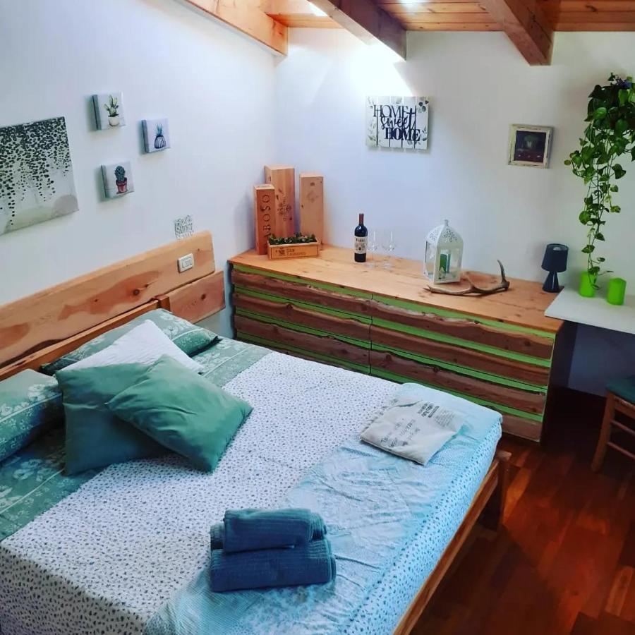 Bed and Breakfast Ca Ulivi Ала Екстер'єр фото