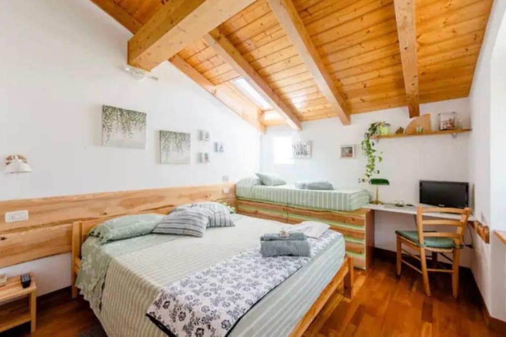 Bed and Breakfast Ca Ulivi Ала Екстер'єр фото