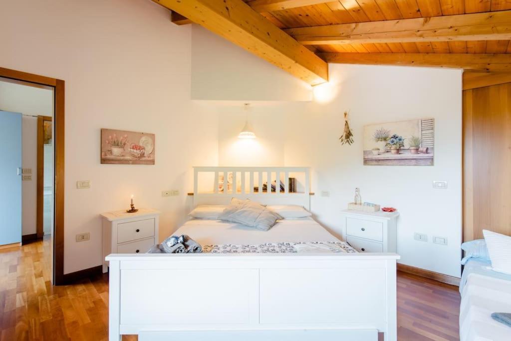 Bed and Breakfast Ca Ulivi Ала Екстер'єр фото