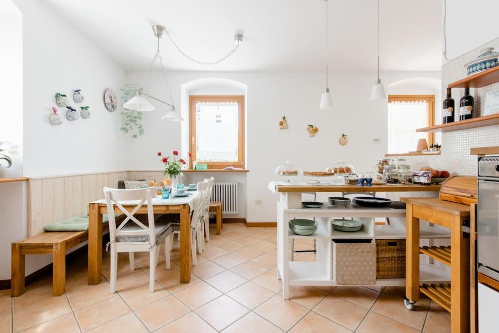 Bed and Breakfast Ca Ulivi Ала Екстер'єр фото